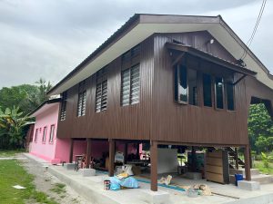 Eh, Rumah Minimalis Pun Ada Hiasan Dinding Luar? Tengok 8 Idea Menarik Ni